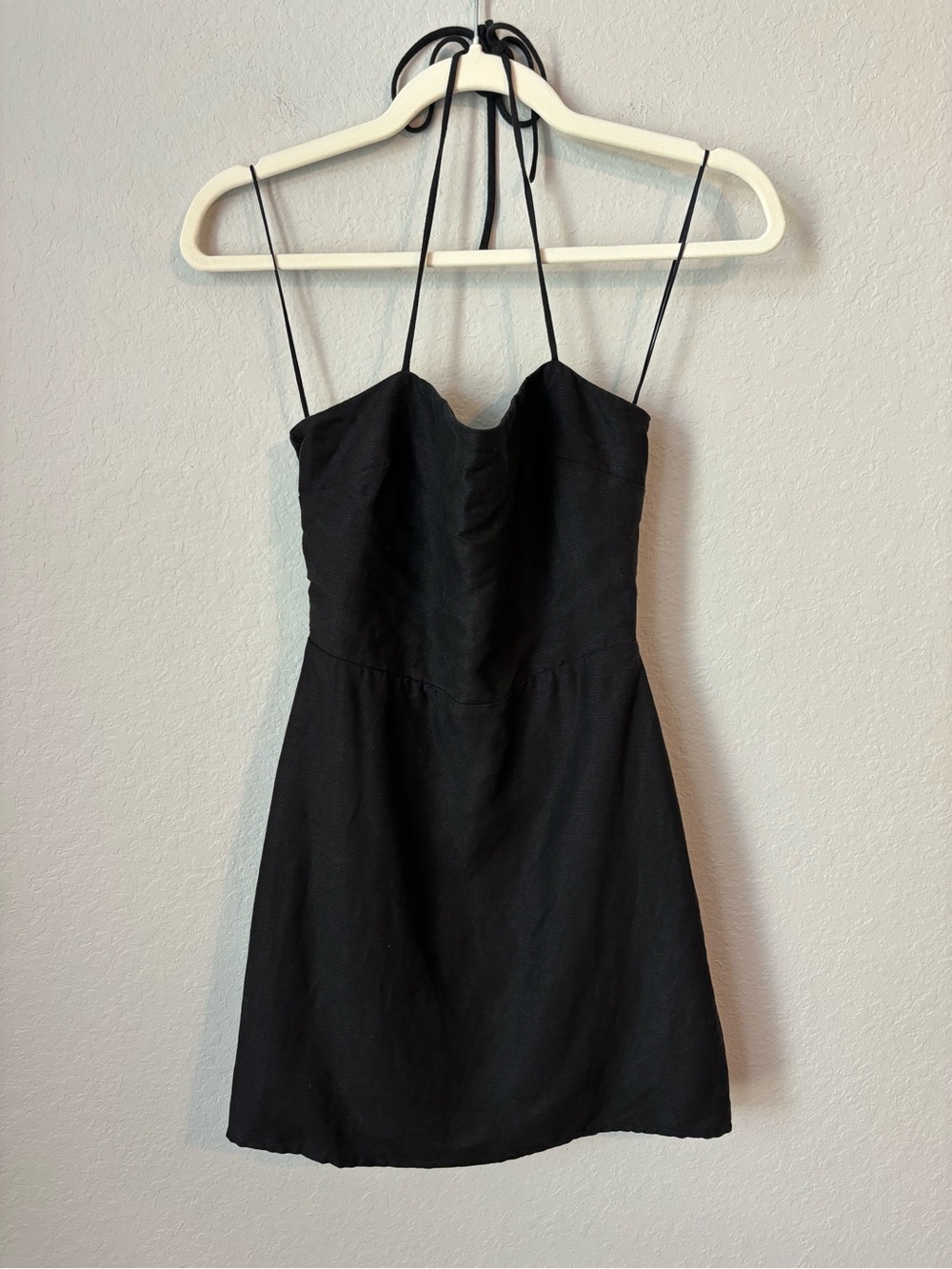 Aritzia Wilfred Credenza Black Halter Linen Blend Mini Dress Tie Neck Size 0 - Picture 3 of 6